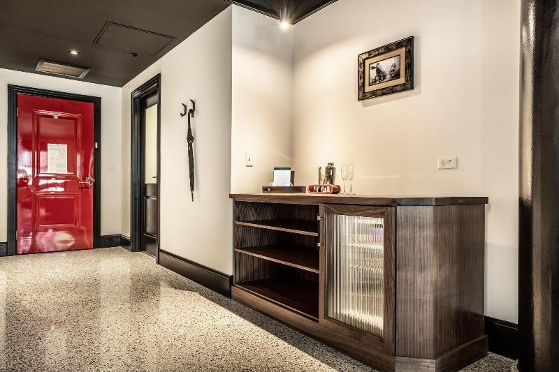 Bottleworks Hotel Indianapolis Buitenkant foto